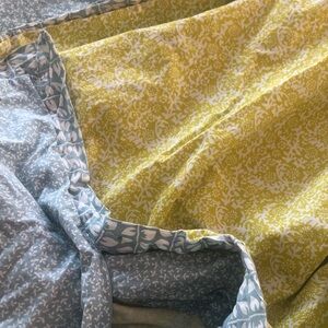 Garnet Hill double/queen Reversible Yellow and Blue Floral duvet.